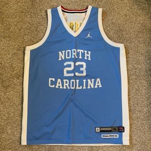 XL reversible Jordan jersey